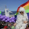 Leticia Spiller vai à Parada Gay no Rio de Janeiro