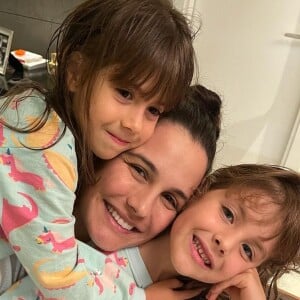 Kyra Gracie é mãe de Ayra, de 6 anos e Kyara, de 4 anos