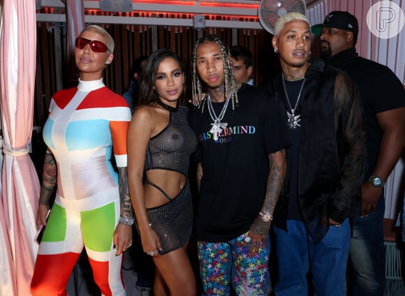 A cantora Anitta está passando temporara em Miami com amigos famosos