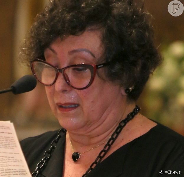 Bárbara Bruno apresentou leve sintoma de gripe antes de ser internada com Covid