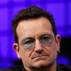A escoltilha do jatinho em que Bono Vox estava se soltou, mas o cantor não sofreu ferimentos