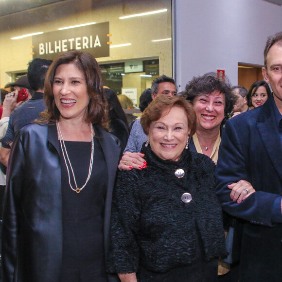 Bárbara Bruno apresentou febre e cansaço após diagnóstico de Covid