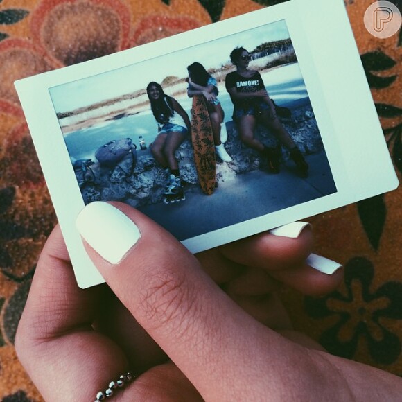 Bruna Marquezine viajou para Miami, nos Estados Unidos, com mais duas amigas, Anajulia e Bárbara