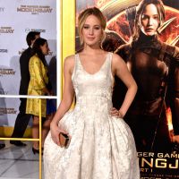 Jennifer Lawrence usa par de salto alto maior que seu pé em première de filme