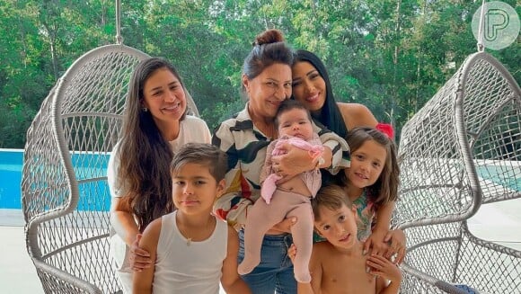 Simone tem dois filhos com o marido, Kaká Diniz