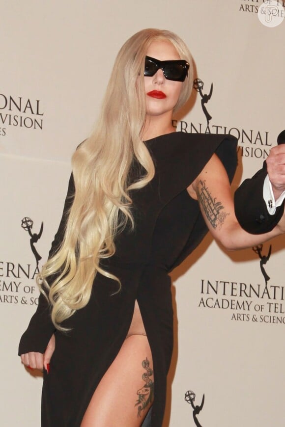 A cantora Lady Gaga tem algumas tatuagens espalhadas pelo corpo, entre elas estão: um unicórnio com a frase "Born This Way" na coxa esquerda e um verso de poesia no interior do braço esquerdo