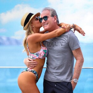 Vicky é fruto do relacionamento de 8 anos de Ana Paula Siebert com Roberto Justus