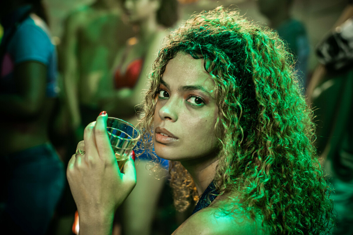 Foto: Na série 'Dom', Raquel Villar vive Jasmin - Purepeople