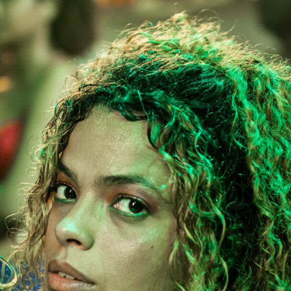 Na série 'Dom', Raquel Villar vive Jasmin