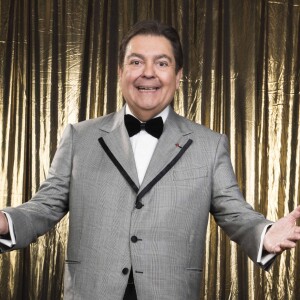 Faustão só reestreia na Band em 2022