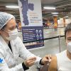 Rodrigo Faro tonou a primeira dose da vacina contra a Covid-19 no mês passado