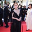 Marina Ruy Barbosa apostou em segunda pele e vestido longo Valentino para première de filme em Cannes