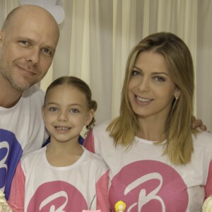 Sheila Mello é mãe de Brenda, sua filha com Fernando Scherer