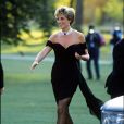 Princesa Diana impactava com acessórios e peças, como o Revenge Dress