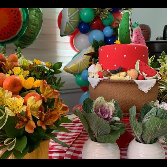 Detalhe da decoração da festa de aniversário do filho mais velho de Camilla Camargo e Leonardo Lessa, Joaquim