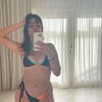 Camila Cabello, cantora americana, rebateu críticas pelo ganho de peso com foto de biquíni no Instagram neste domingo (01)