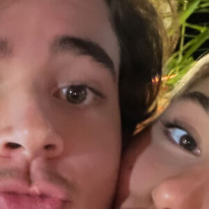 João Figueiredo e Sasha recriam foto de antes de início do namoro em aniversário de 23 anos da modelo: 'Quem diria'