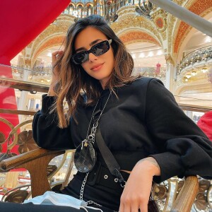 Bruna Biancardi aposta em look all black em passeio na França