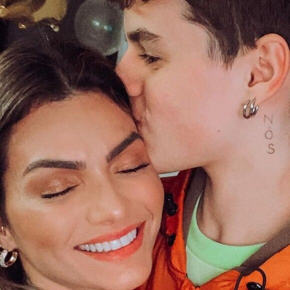 Filho mais velho de Kelly Key e Mico Freitas, Jaime Vitor roubou a cena no Instagram da cantora