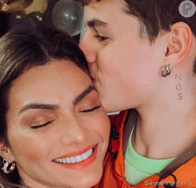Filho mais velho de Kelly Key e Mico Freitas, Jaime Vitor roubou a cena no Instagram da cantora