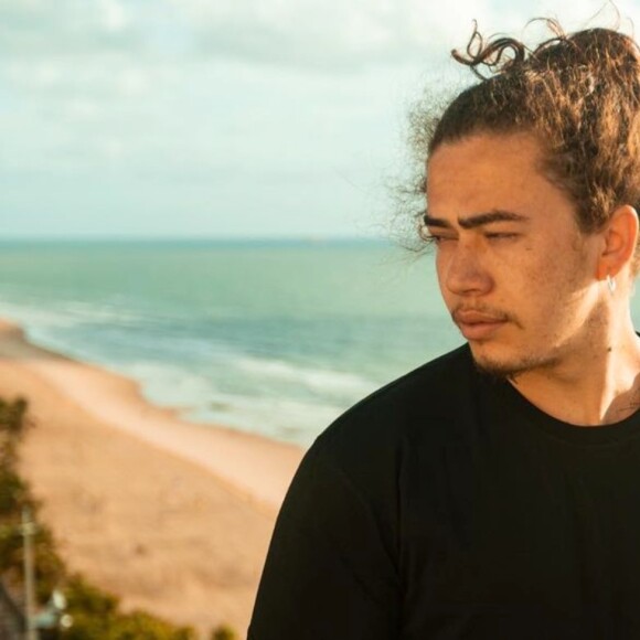 Whindersson Nunes disse que é difícil olhar para o céu: 'Saudade demais do meu pequeno'
