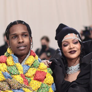MET Gala 2021: Rihanna apareceu agarrada ao namorado, o rapper A$AP Rocky