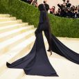 Kim Kardashian usou look desenhado pelo marido, Kanye West
