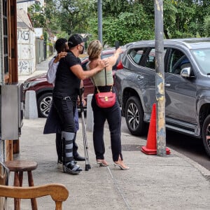 Diogo Nogueira e Paolla Oliveira almoçaram em clima romântico em um restaurante da Lagoa, Zona Sul do Rio de Janeiro