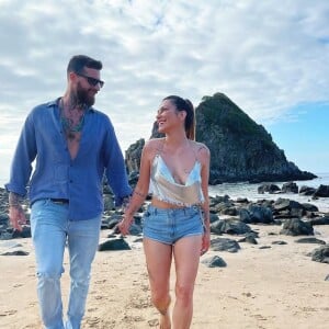 Cleo e Leandro viajaram para Fernando de Noronha primeiro