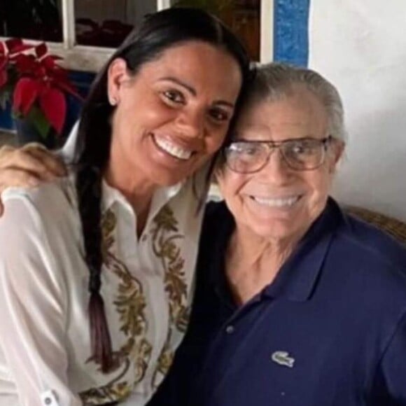 Nora de Glória Menezes lembrou 2 meses da morte de Tarcísio Meira e exaltou caráter do ator: 'Homem íntegro, que ajudou muita gente, sempre fez o bem'