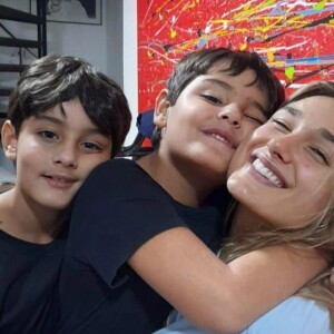 Luciano Szafir postou foto de Sasha Meneghel com os irmãos e desejou um feliz Dia das Crianças aos seguidores