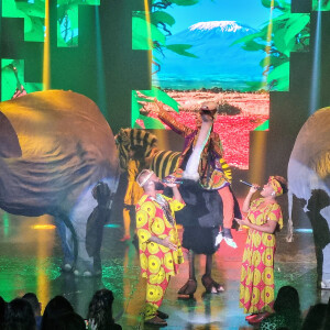 Espetáculo 'Abracadabra', ao qual famosos compareceram com os filhos