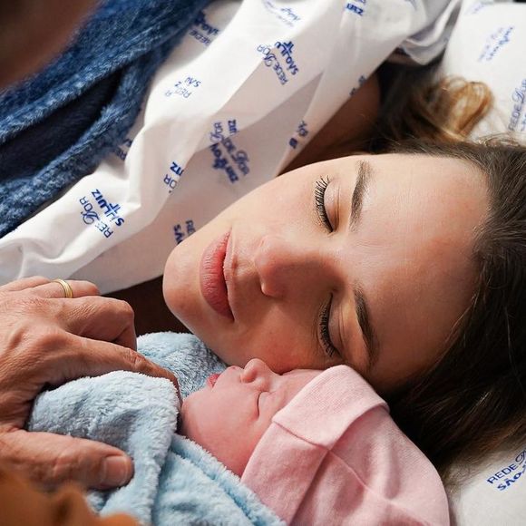 Thaeme Mariôto deu à luz Ivy no dia 22 de setembro de 2021