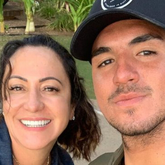 Simone Medina compartilha texto em meio à polêmica com Gabriel Medina e Yasmin Brunet