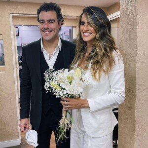 Joaquim Lopes e Marcella Fogaça se casaram no civil no Rio de Janeiro