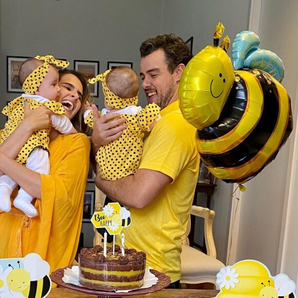 Joaquim Lopes e Marcella Fogaça são pais das gêmeas, Sophia e Pietra, de 7 meses
