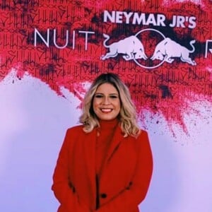 Marília Mendonça chegou a viajar para Paris e cantar no aniversário de Neymar