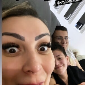 Grávida, Andressa Urach já é mãe de Arthur, de 16 anos