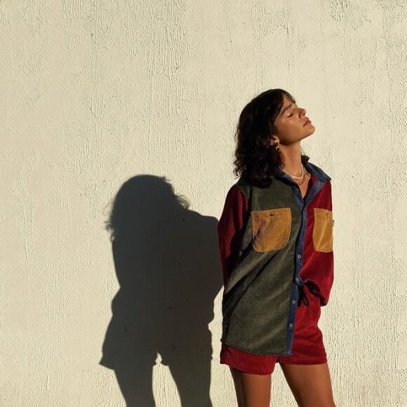 Um dos motivos para Bruna Marquezine não ser Supergirl foi a pandemia, já que as gravações eram em Londres: 'Não tinha como ir, tentaram de todas as formas possíveis'