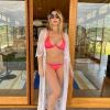 A dançarina Sheila Mello comentou sua relação com corpo e beleza ao interagir com seguidores no Instagram