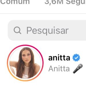 Anitta mostrou interesse pelo jogador do Flamengo na quarta-feira (24)