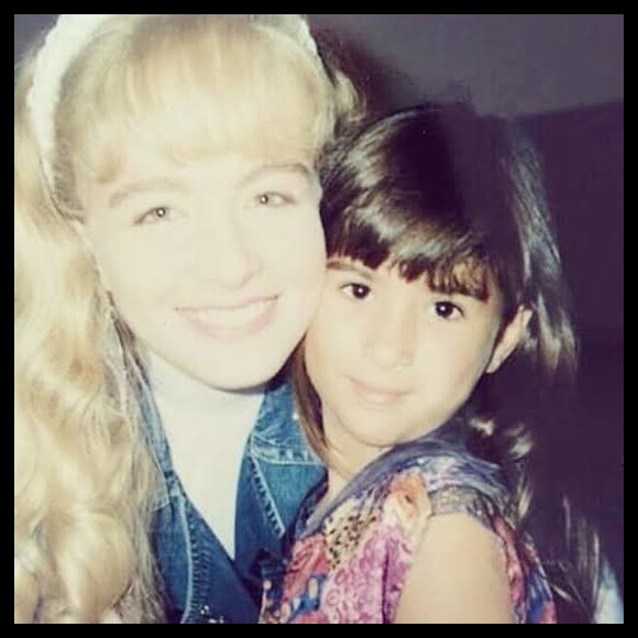 Tatá Werneck relembrou fotos e momentos nostálgicos ao lado de Angélica