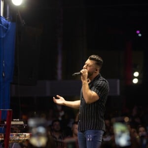 Murilo Huff se apresentou no Modesto Bar, novo empreendimento no Estádio Nacional Mane Garrincha