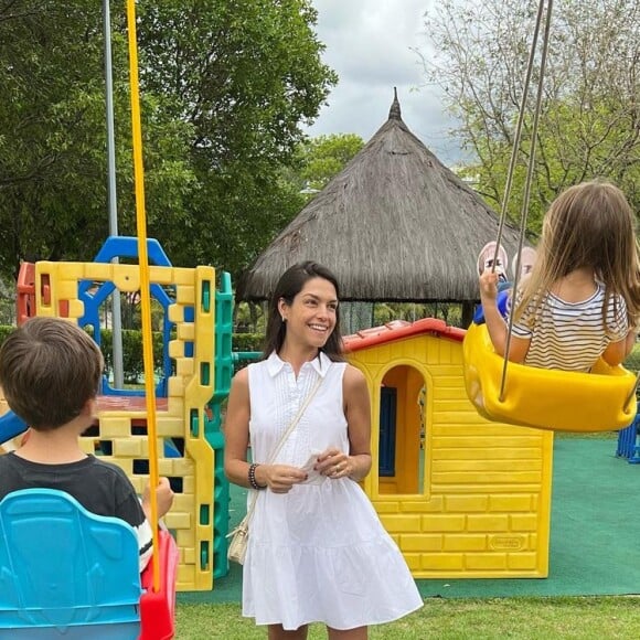 Thais Fersoza revelou se pretender ser mãe novamente em conversa com os fãs