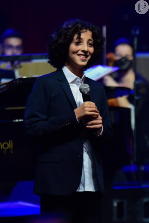 Filho de Marcos Mion, Stefano fez sua estreia como tenor nos palcos