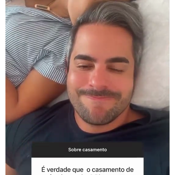 Simone reagiu aos risos à pergunta sobre crise no casamento: 'Essa história é muito boa'