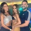 Anitta se divertiu com a amiga Pocah na noite carioca