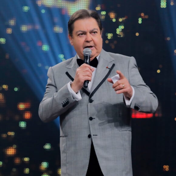 'Faustão na Band' terá concurso de dança, pizza e churrasco com convidados