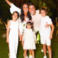 Ricardo Pereira com a mulher, Francisca Pinto, e os filhos, Julieta e Vicente