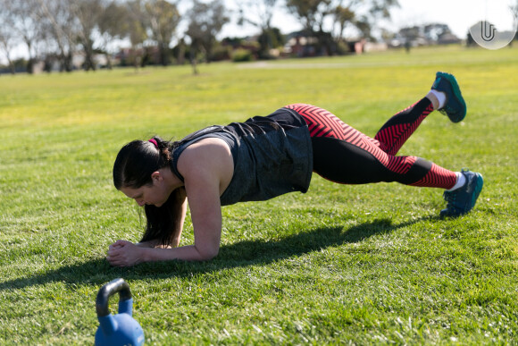 Nos exercícios do HIIT, o metabolismo é estimulado a melhorar sua performance graças a um uso maior de oxigênio